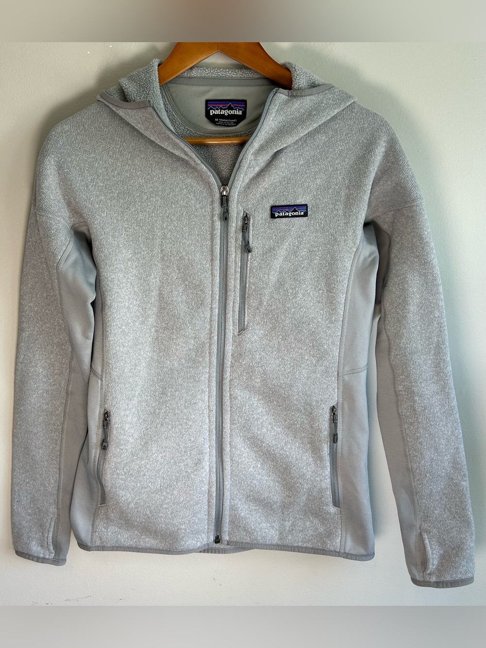 Patagonia Women's Better Sweater Hoodie Size M Light Gray Full Zip Up Hooded